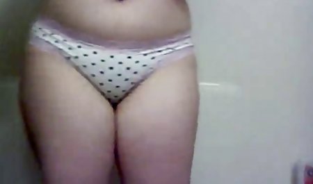 پترزبورگ فاحشه Foxy D عکس سکسی شهوانی جدید را در جمهوری چک گرفت