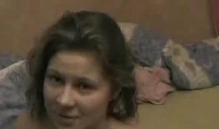الکسیس لزبین و فاکسی روی فرش برای دانلود کلیپ سکس شهوانی توئیستر